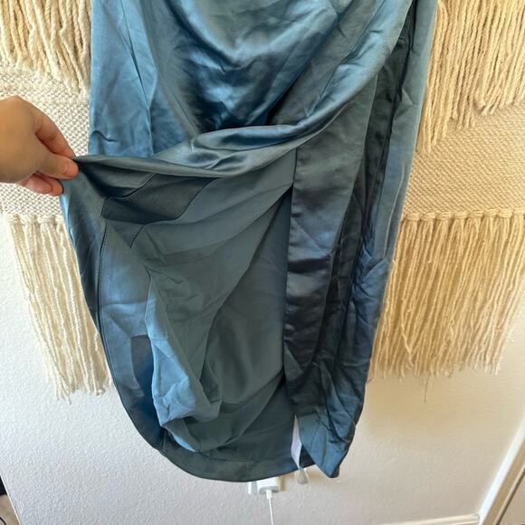 NWT: Elliatt Cassini Dress - Picture 6 of 9